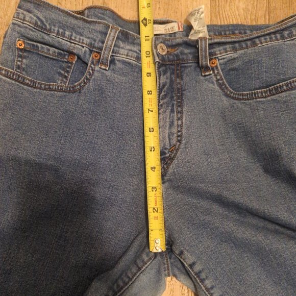 Levis 512 Womens 16M Perfectly Slimming Stretch Light Wash Jeans measures 32x31 - Picture 6 of 10